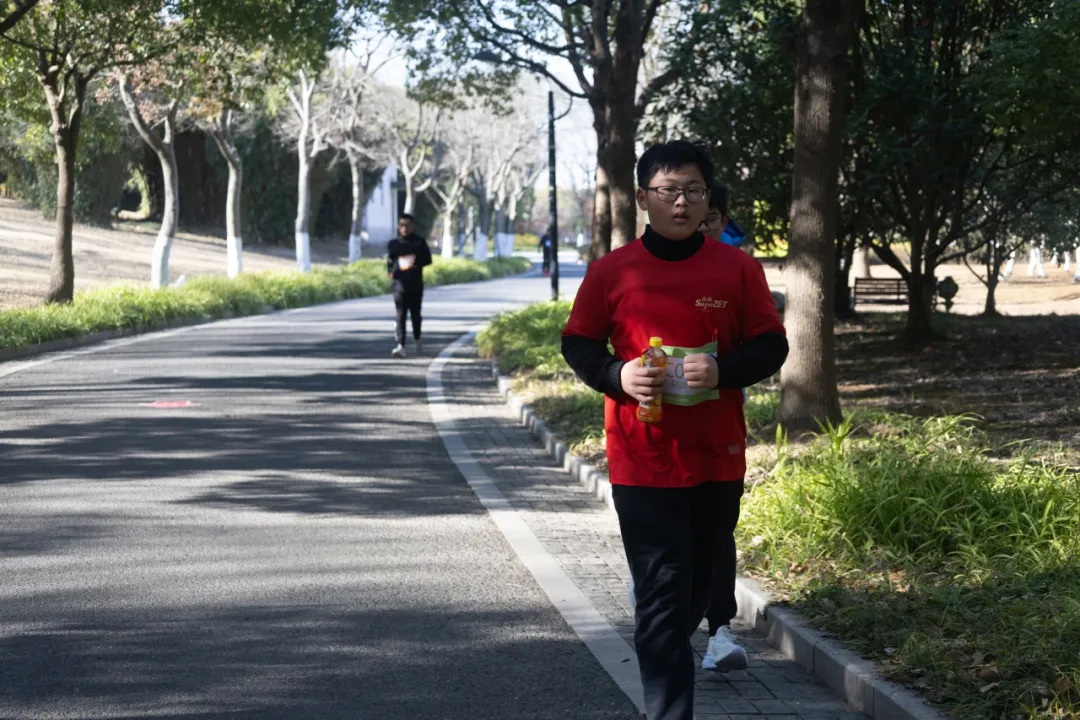 回望2024 启航2025 | 九州酷游2025年度战略年会顺利召开 回望2024 启航2025 | 九州酷游2025年度战略年会顺利召开